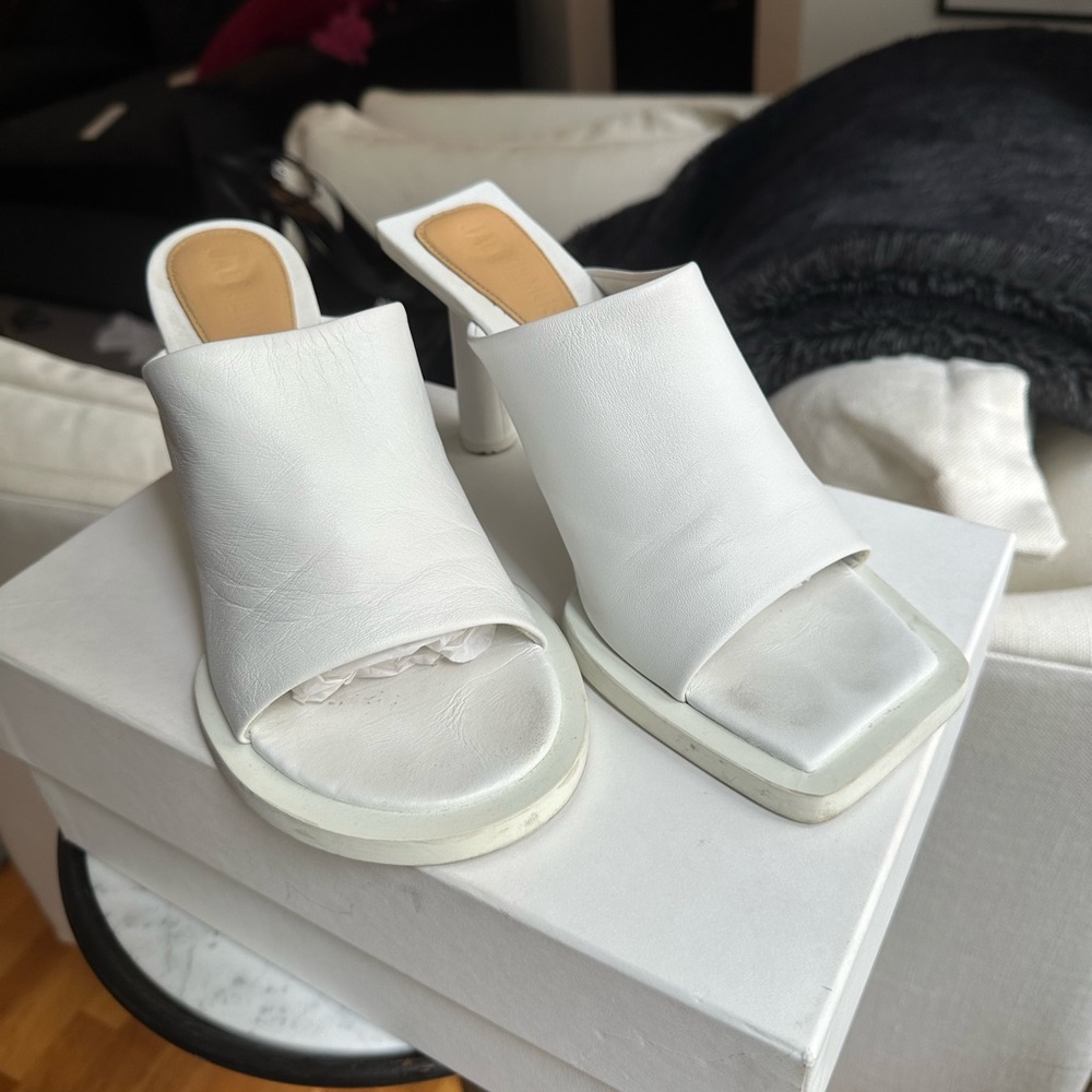 Jacquemus Les Mules